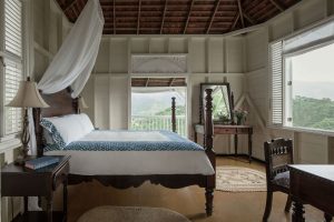 strawberry-hill-room