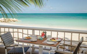 beach front dining
