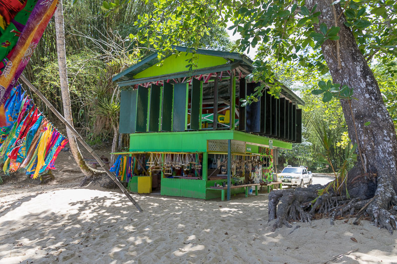 Shop & Cafe