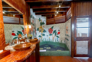 ladera-resort-bathroom