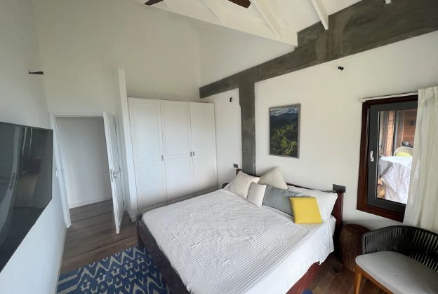 luxury-villa-bedroom-2-picard