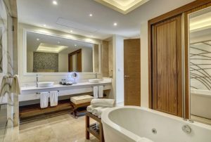 royalton-st-lucia-bathroom