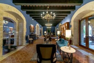 hotel-hodelpa-lobby