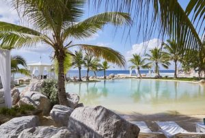 tracadero beach resort pool